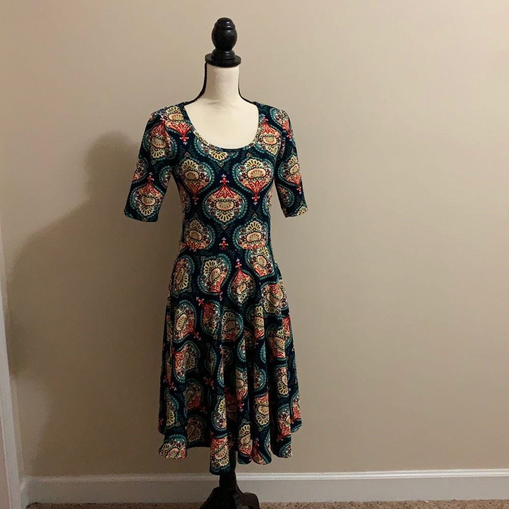 LulaRoe navy green red stretchy dress